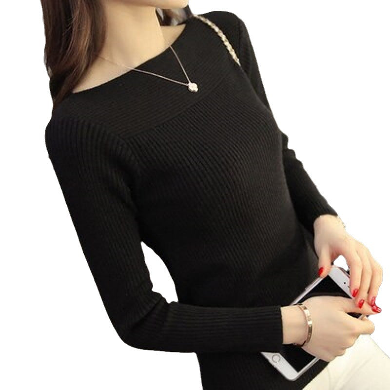 Women's Fitted Knit Top with Crew Neck Design