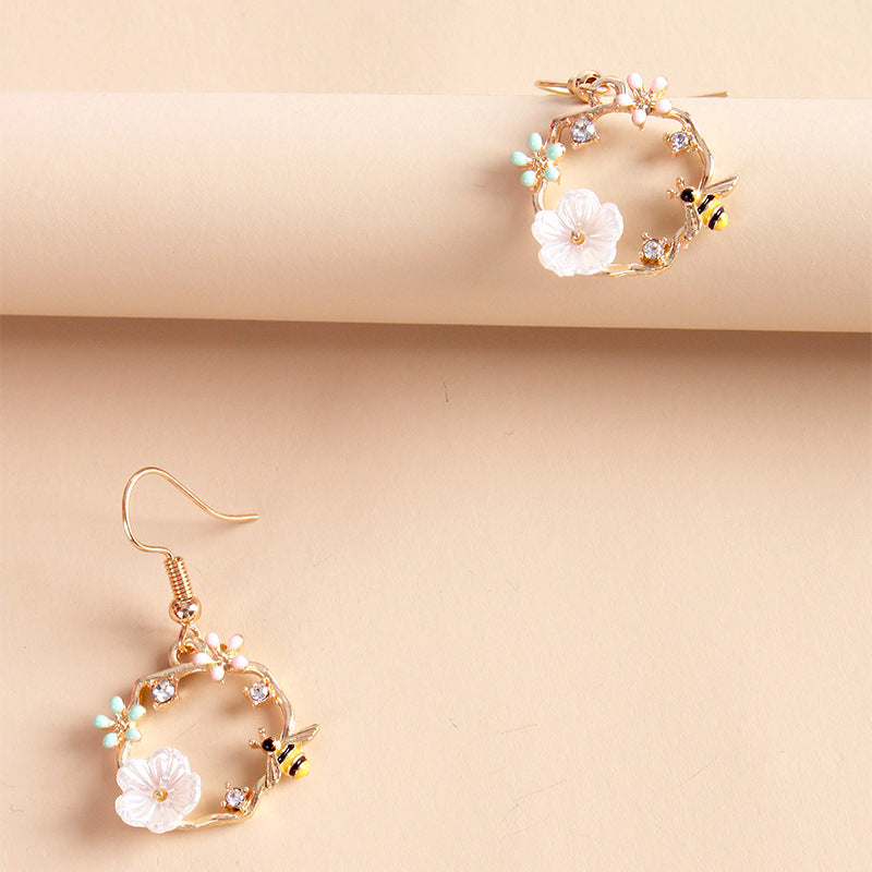 Drip Animal Hoop Earrings and Necklace Set