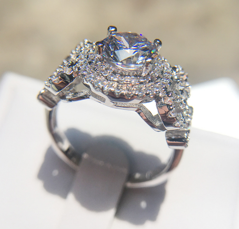 Women's Zircon Ring