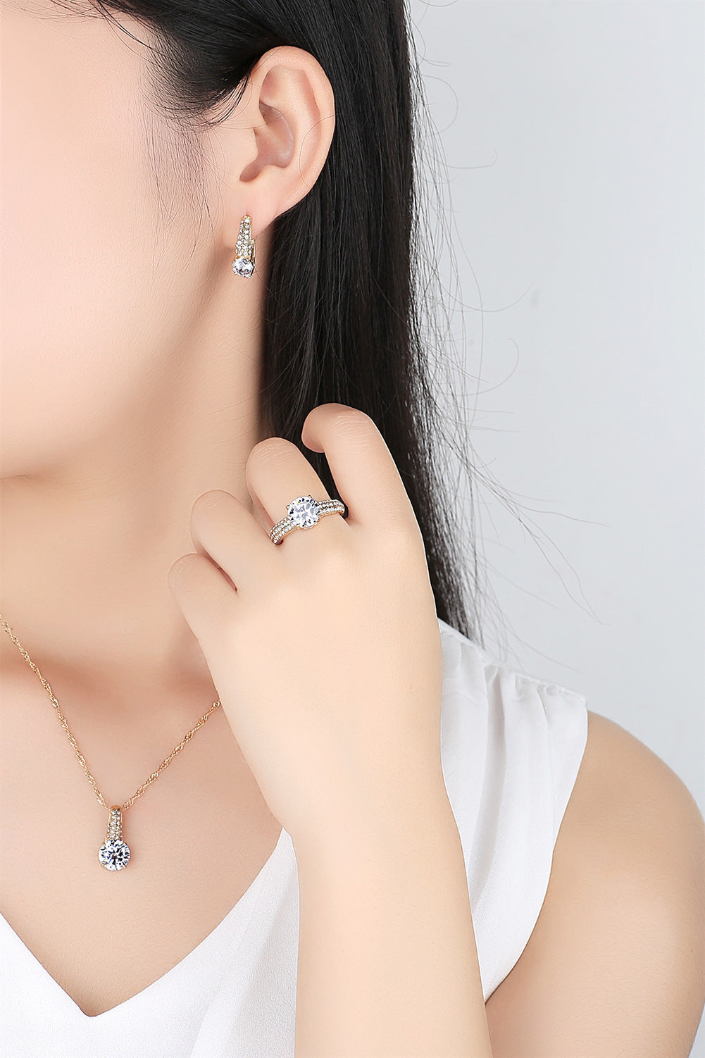 Korean Style Jewelry Set: Bride Necklace and Earrings